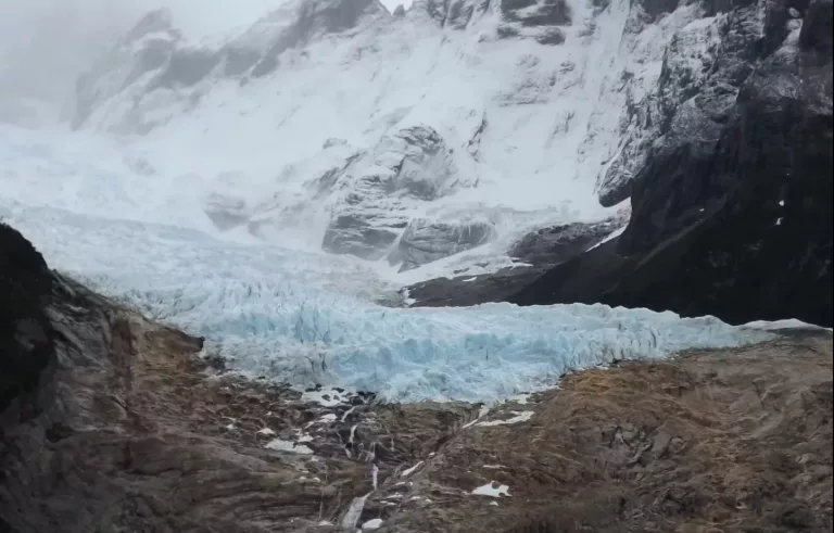 Patagonia 20 Glaciers Balmaceda and Serrano Navigation scaled e1704892696251