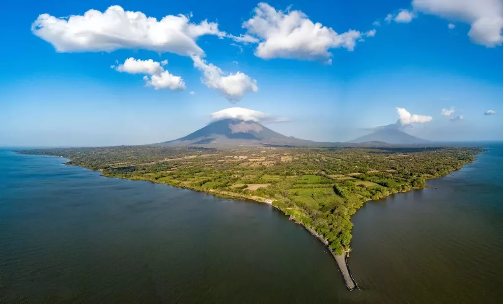 nicaraguaIns08 jpeg