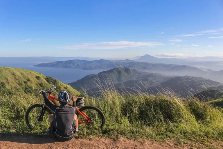 Lakes, Volcanoes & Mapuches 37 Outdoor Activities
